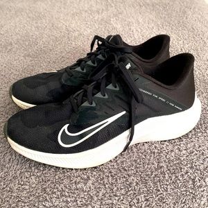 Nike Quest 3